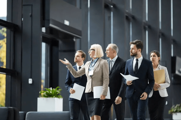 10 Personalities Seen at Your Company&nbsp;Conference